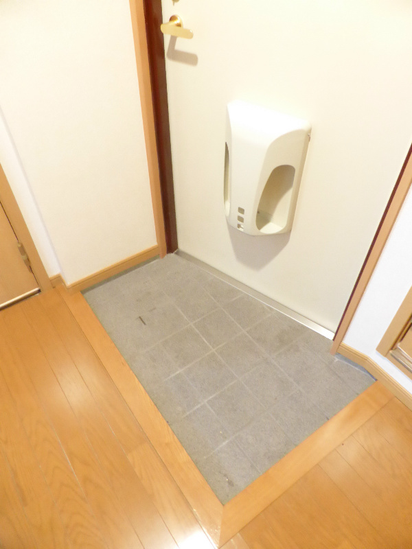 プリムローズ四条 玄関