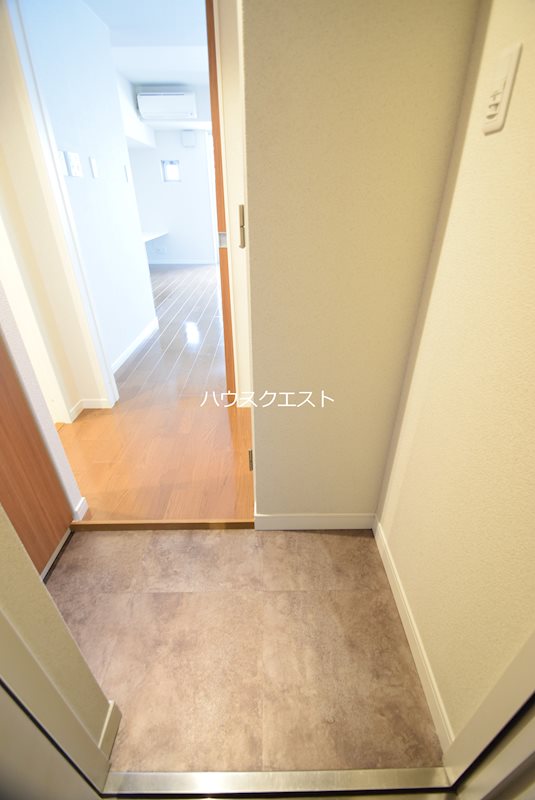 アクアプレイス京都西陣 玄関