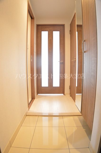 べラジオ京都七条ウエスト 玄関
