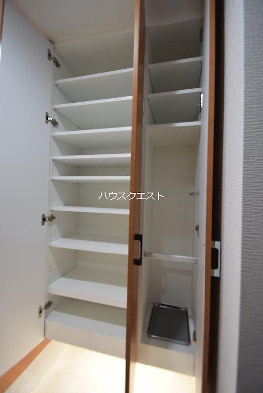 リーガル京都二条城北 収納