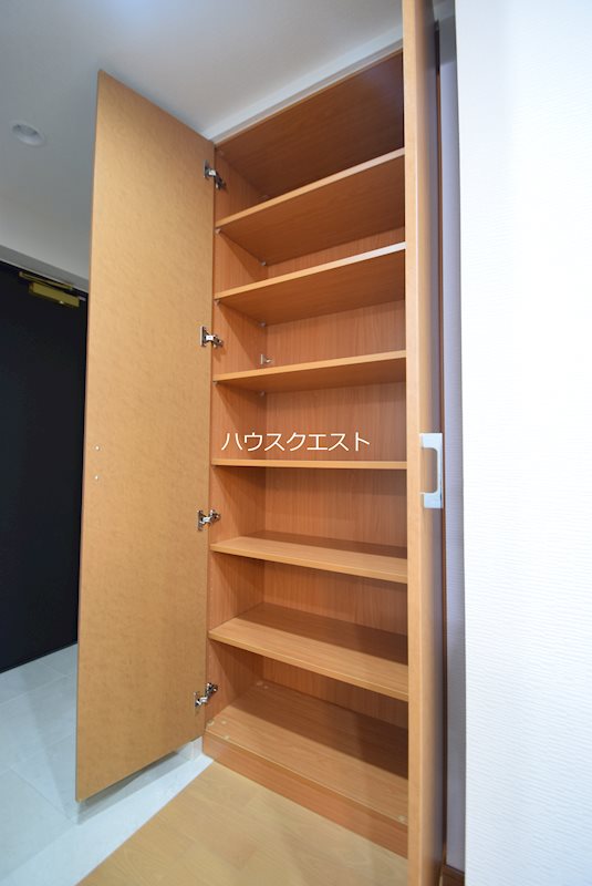 リーガル京都二条城北 収納