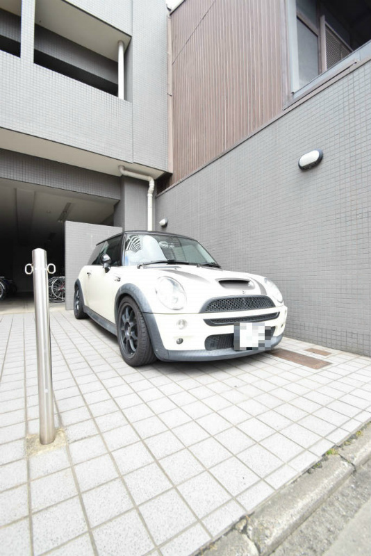 アスヴェル京都二条烏丸 駐車場