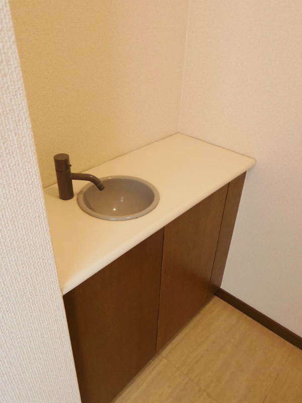 ヴェルビュ二条城東 トイレ