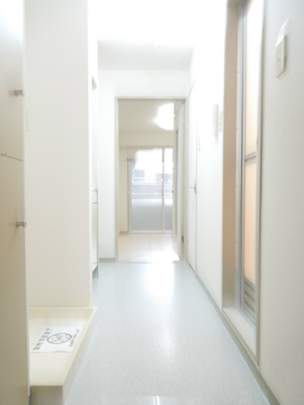 ラリティ田中 玄関