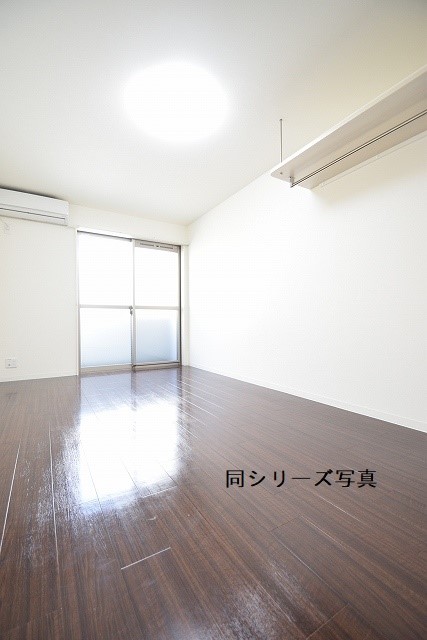 アークリード四条大宮 リビング
