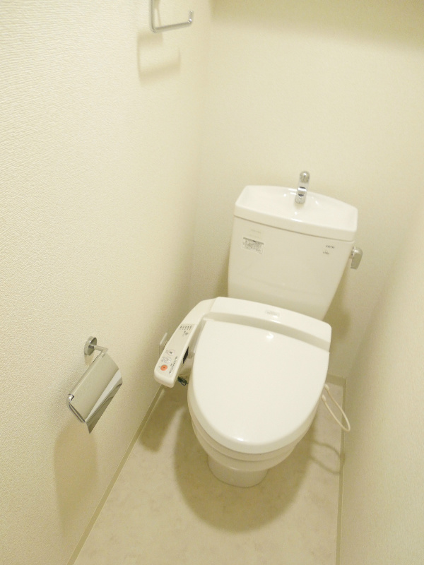 エステムプラザ京都御所ノ内REGIA トイレ