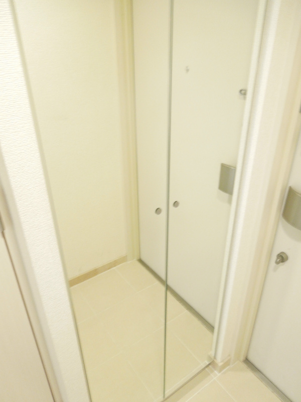 エステムプラザ京都御所ノ内REGIA 収納