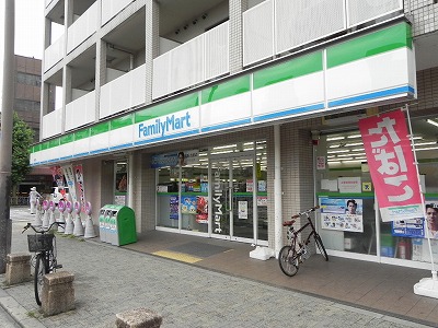 鴨川WEST コンビニ