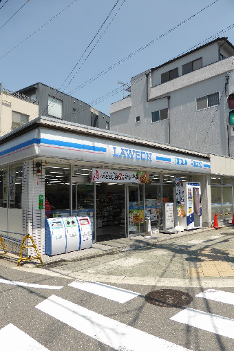 ウイングウッド東山 コンビニ