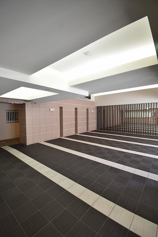 エステムプラザ京都河原町通 ロビー