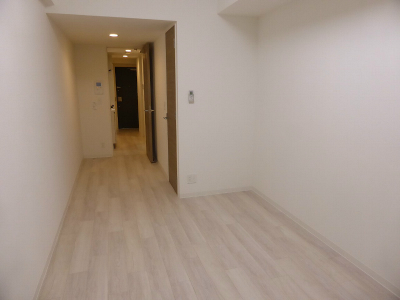 エステムプラザ東山邸 リビング