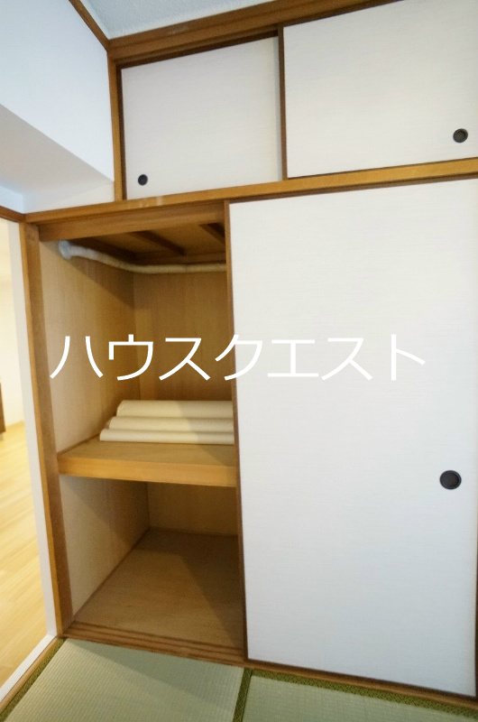 メゾンミソノ 収納