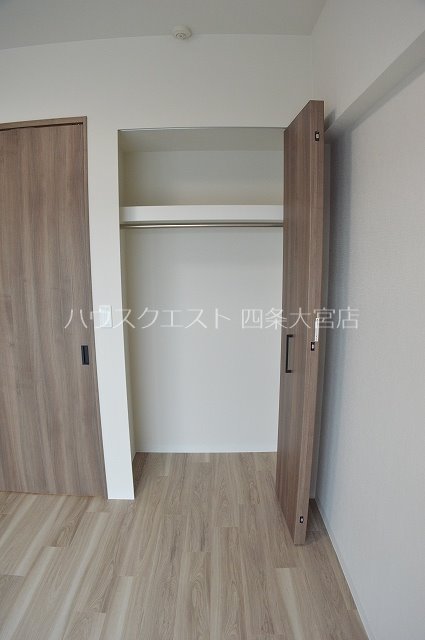 エステムコート京都西大路 収納