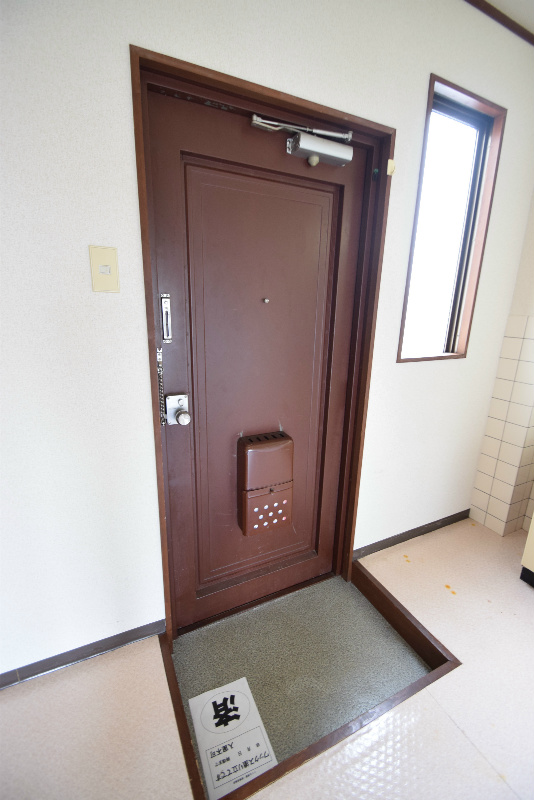 メルシーメゾネット鞍馬口 玄関