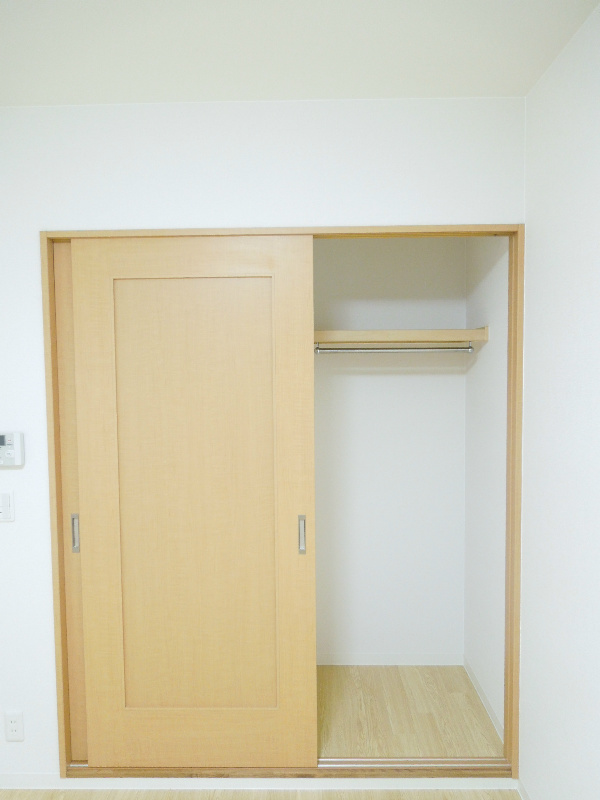 リバーパレス白川 収納