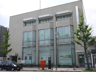 VIOLA IWASA 銀行