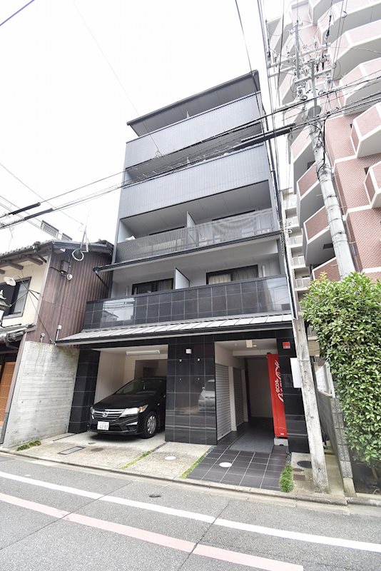 アイカーサ富小路 外観