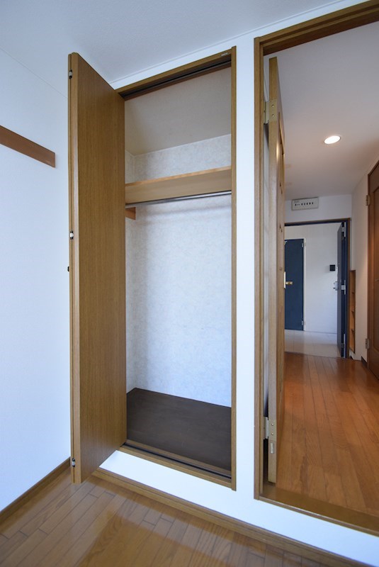 グランピア西陣 収納