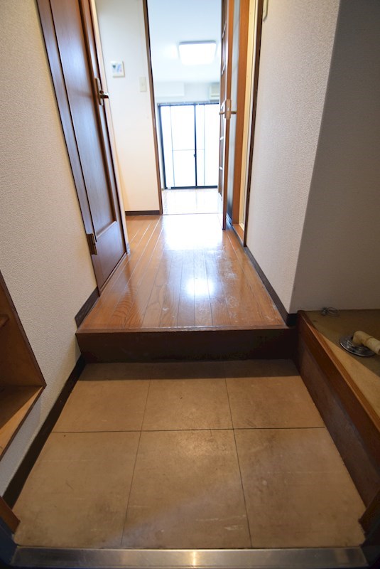 グランピア西陣 玄関