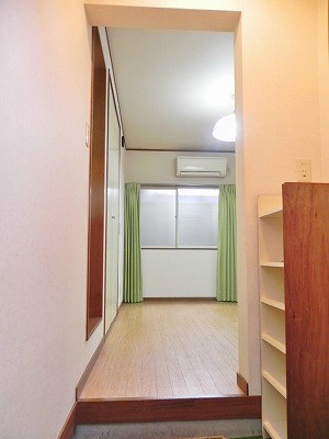 アンクルアベニュー 玄関