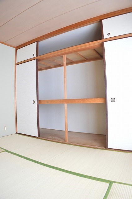 ルミエール沼田 収納
