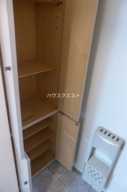 朝日プラザ高瀬川 収納