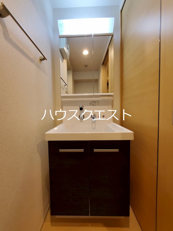 i・レジデンス京都南 洗面所