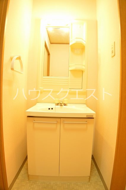 ウエストハイツ 洗面所