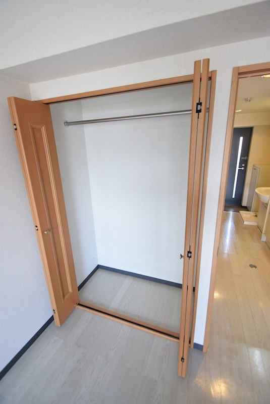 京都パレスサイド一条 収納