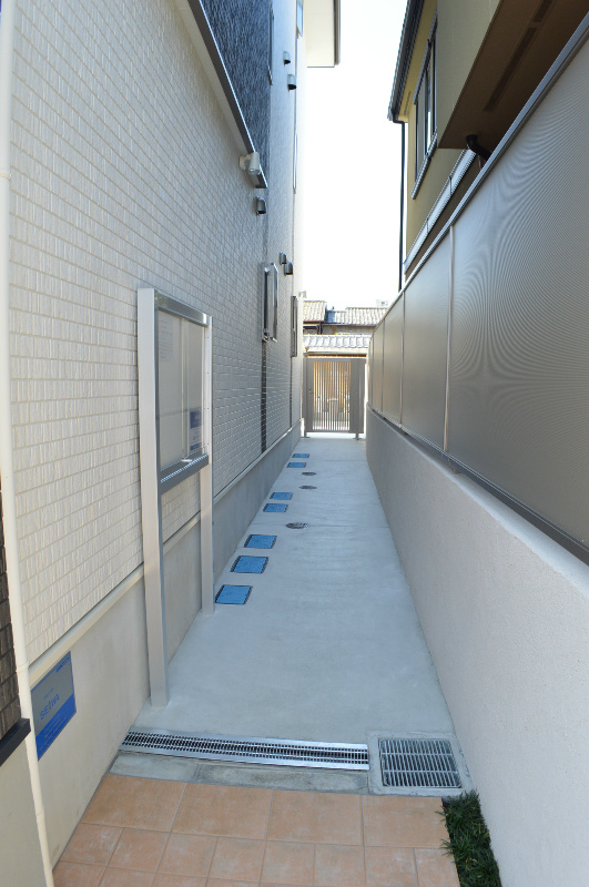 モアロック京都西院 ロビー