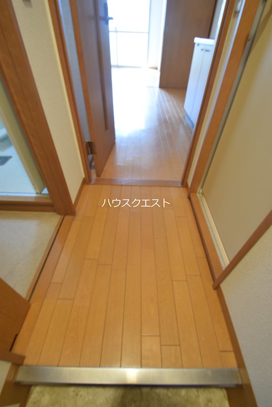 プログレスふなはし 玄関