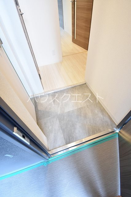 クリスタルグランツ京都西大路 玄関