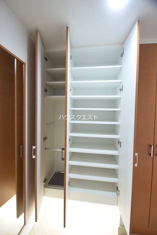 リーガル京都二条城北 収納