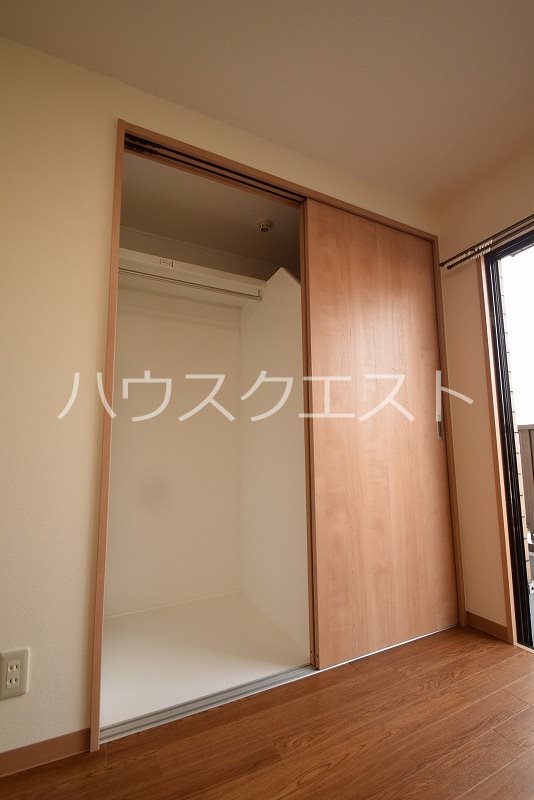 パレス神宮 収納