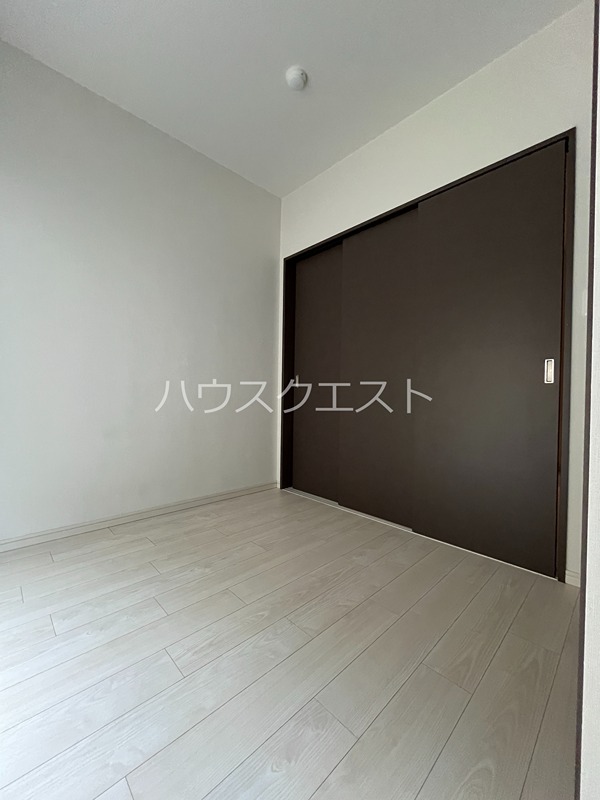 アドバンス京都北大路レフィナード ベッドルーム
