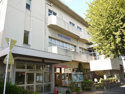 アドバンス京都北大路レフィナード 図書館