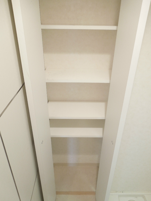 プレサンス京都三条大橋雅殿 収納