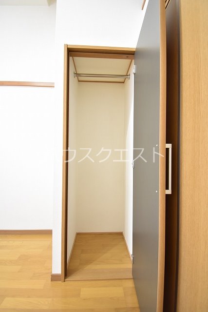 ロフティ西院 収納