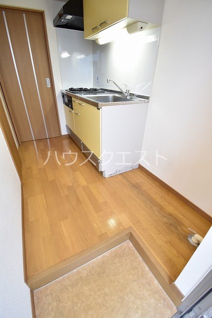 ロフティ西院 玄関