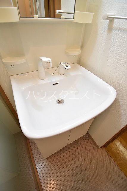 ロフティ西院 洗面所