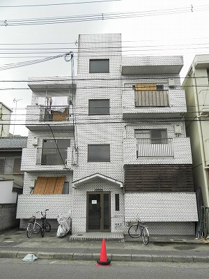 ロイヤルハイツ一乗寺 外観