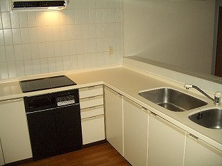富小路アーバンライフ キッチン