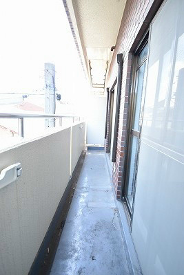 ファーストコート今出川北 ベランダ