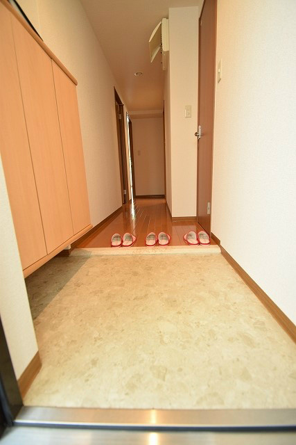 sawarabi御所 玄関