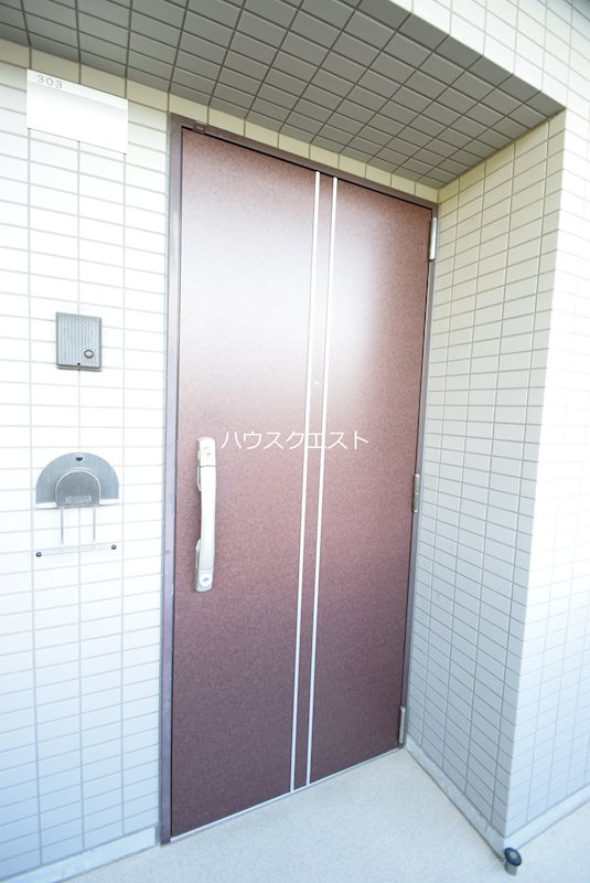ベリエ茶五 玄関