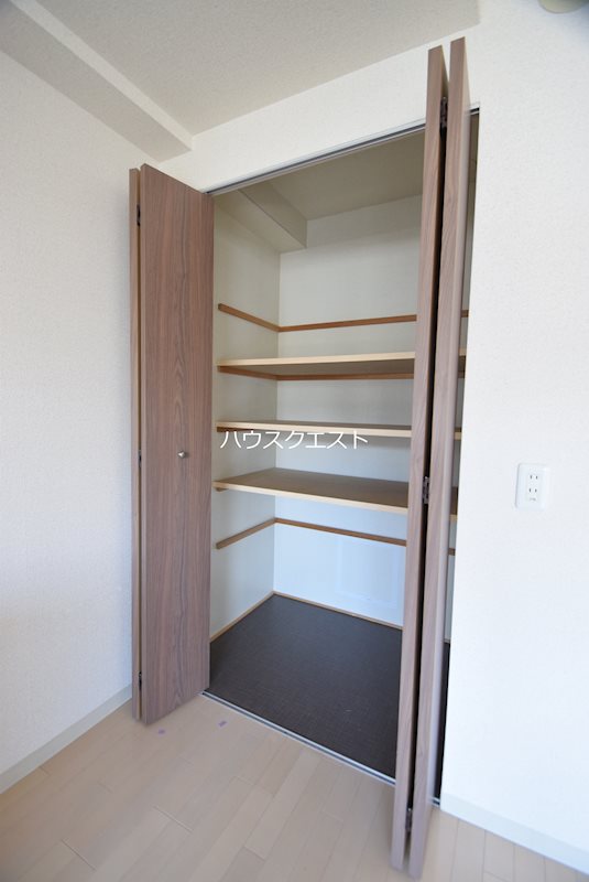ベリエ茶五 収納