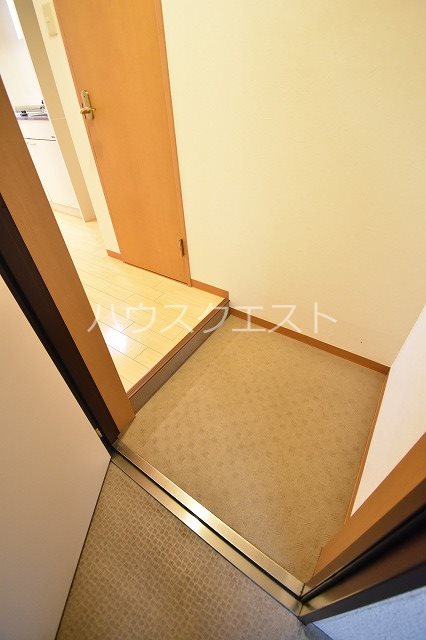ビレイユ眞英富小路高辻 玄関