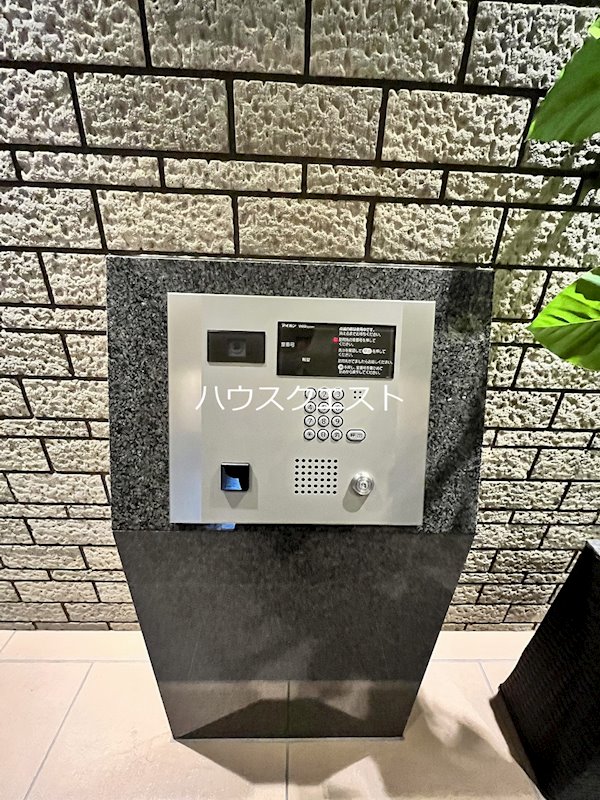 RIVER MOAT SHIJO セキュリティ