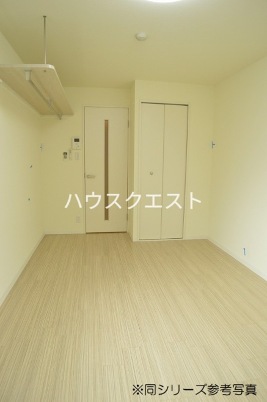 アークリード太秦 リビング