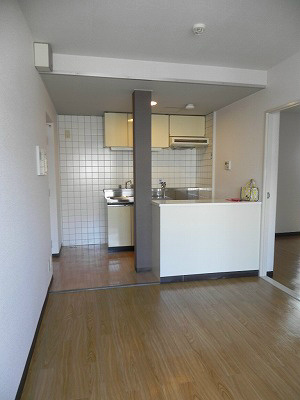 聖護院谷口マンション リビング